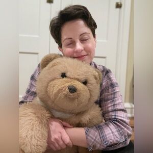 Meet your Posher, Juliette